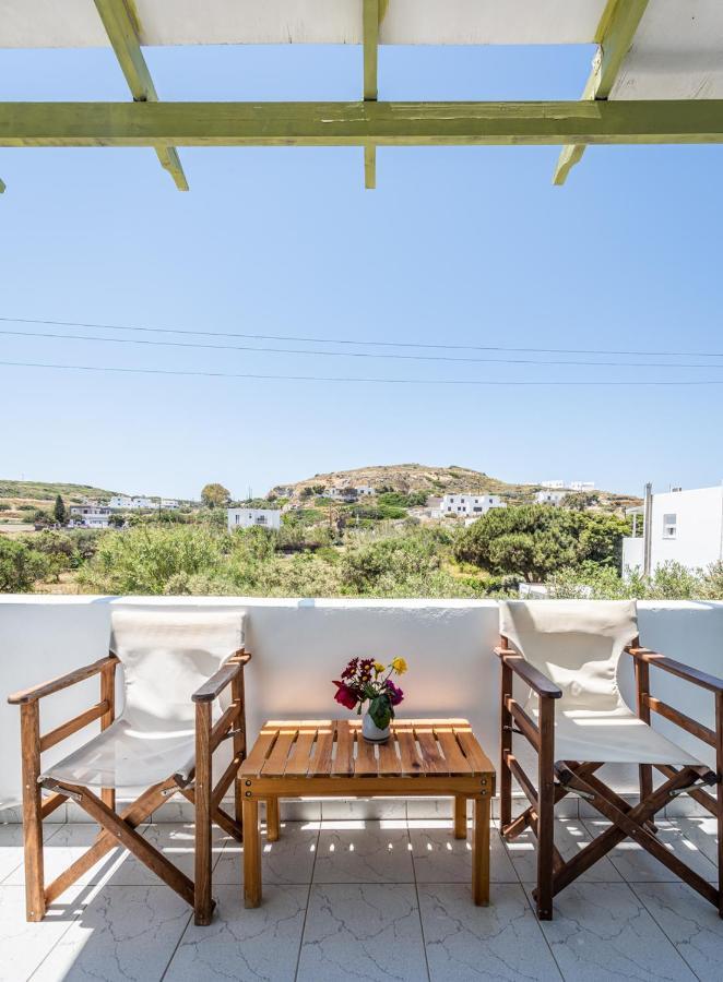 Pente Elies Milos Pollonia Exteriér fotografie