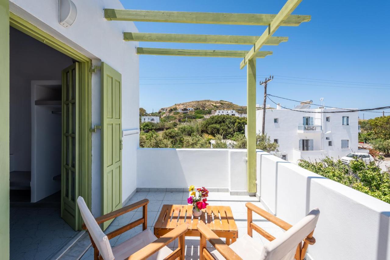 Pente Elies Milos Pollonia Exteriér fotografie