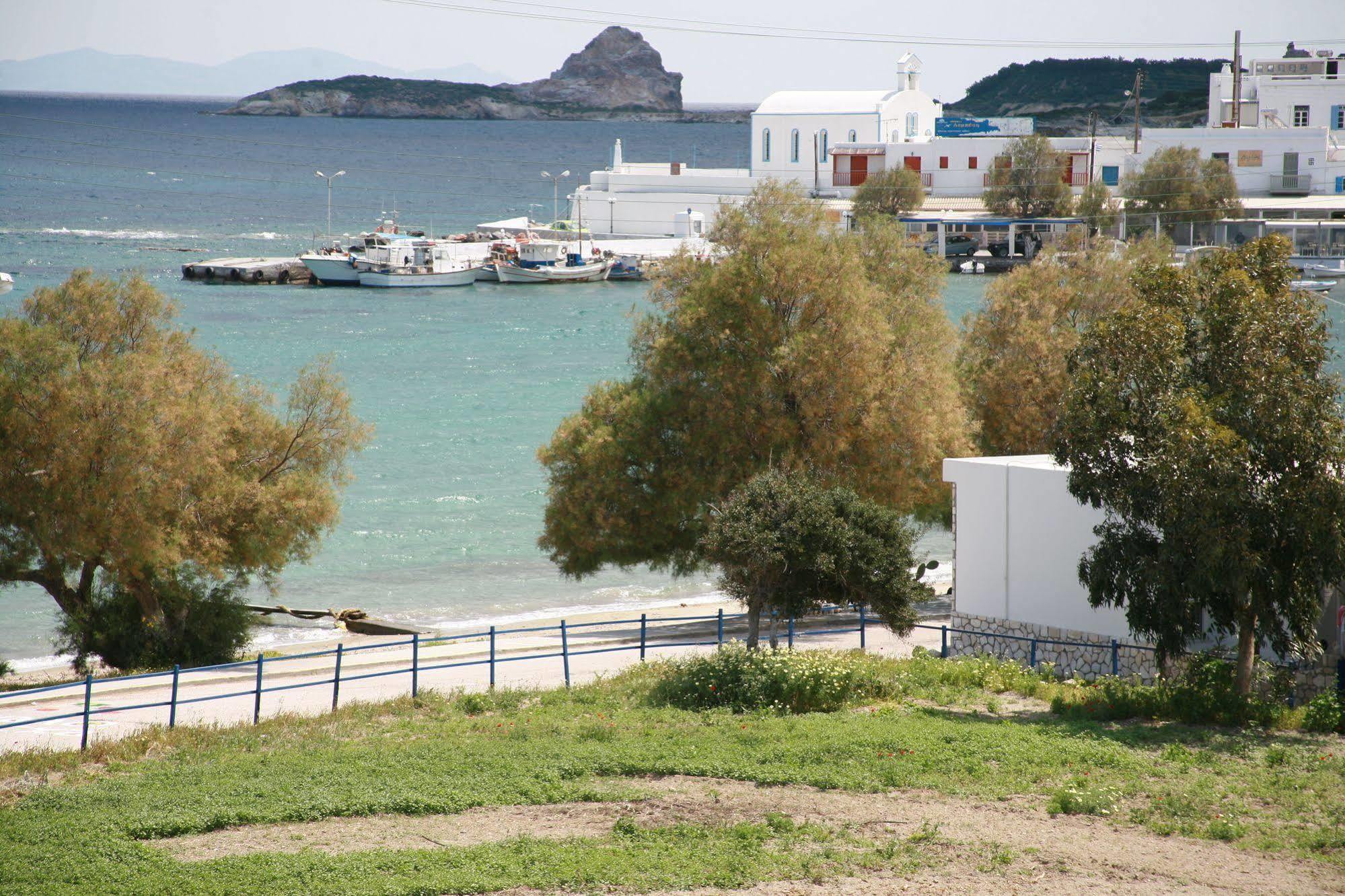 Pente Elies Milos Pollonia Exteriér fotografie