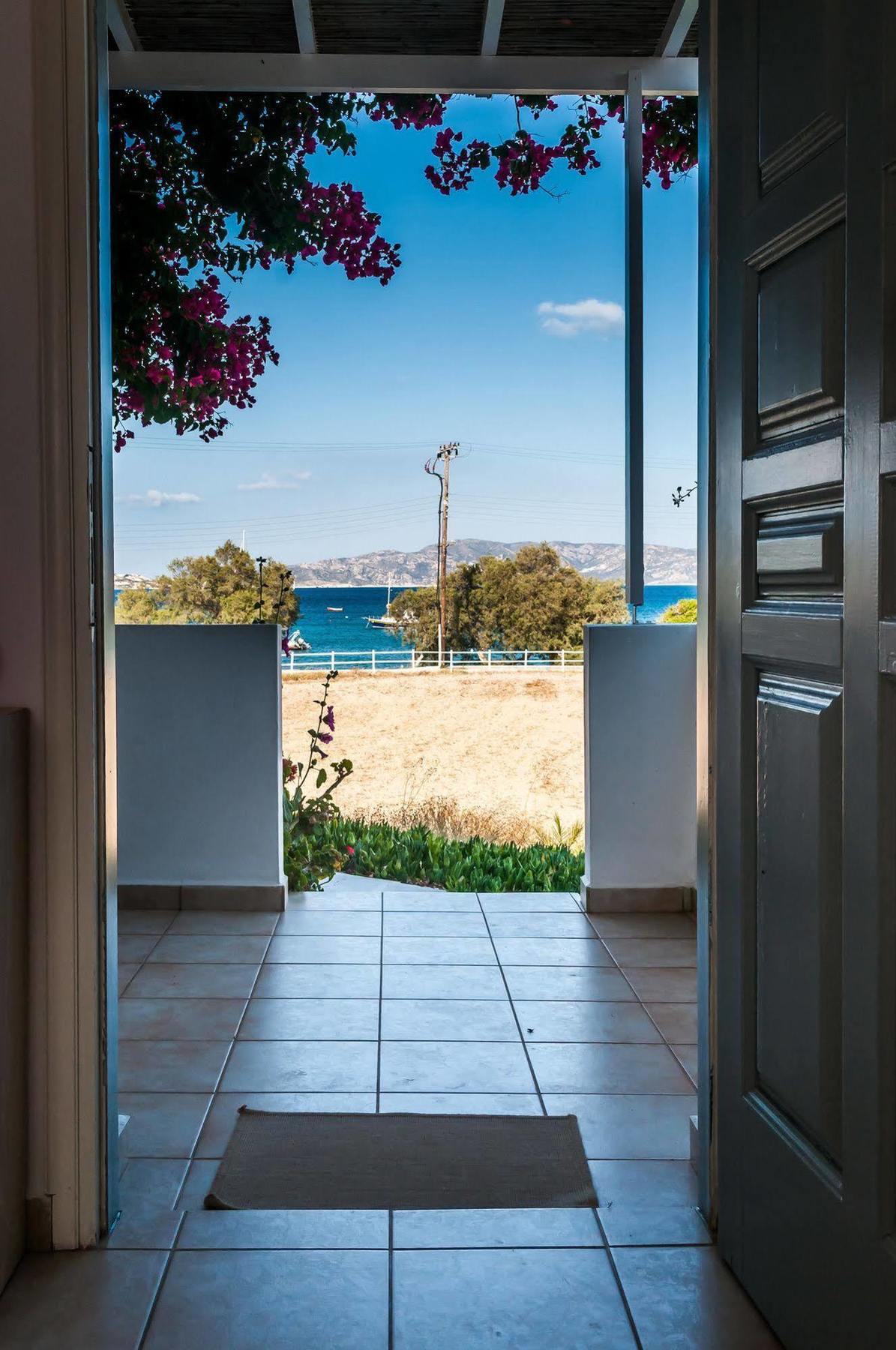 Pente Elies Milos Pollonia Exteriér fotografie